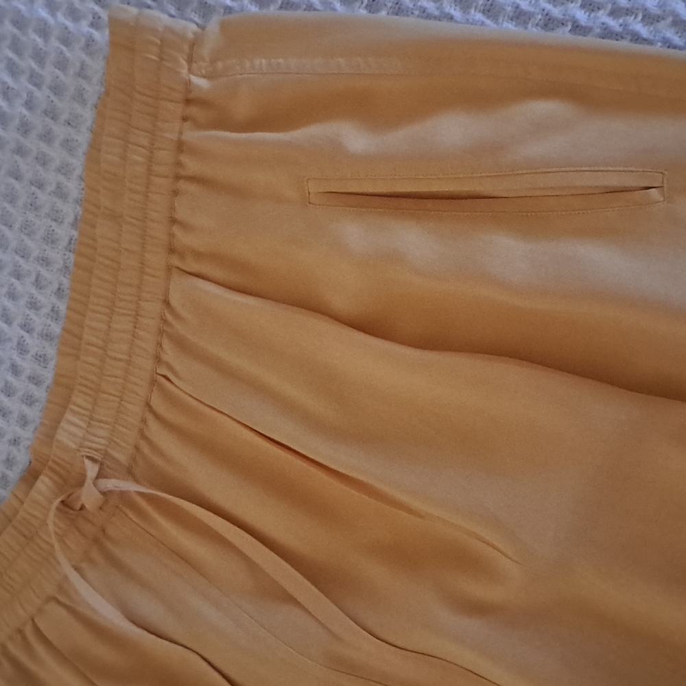 Ladies Pants - Picture 2 of 4